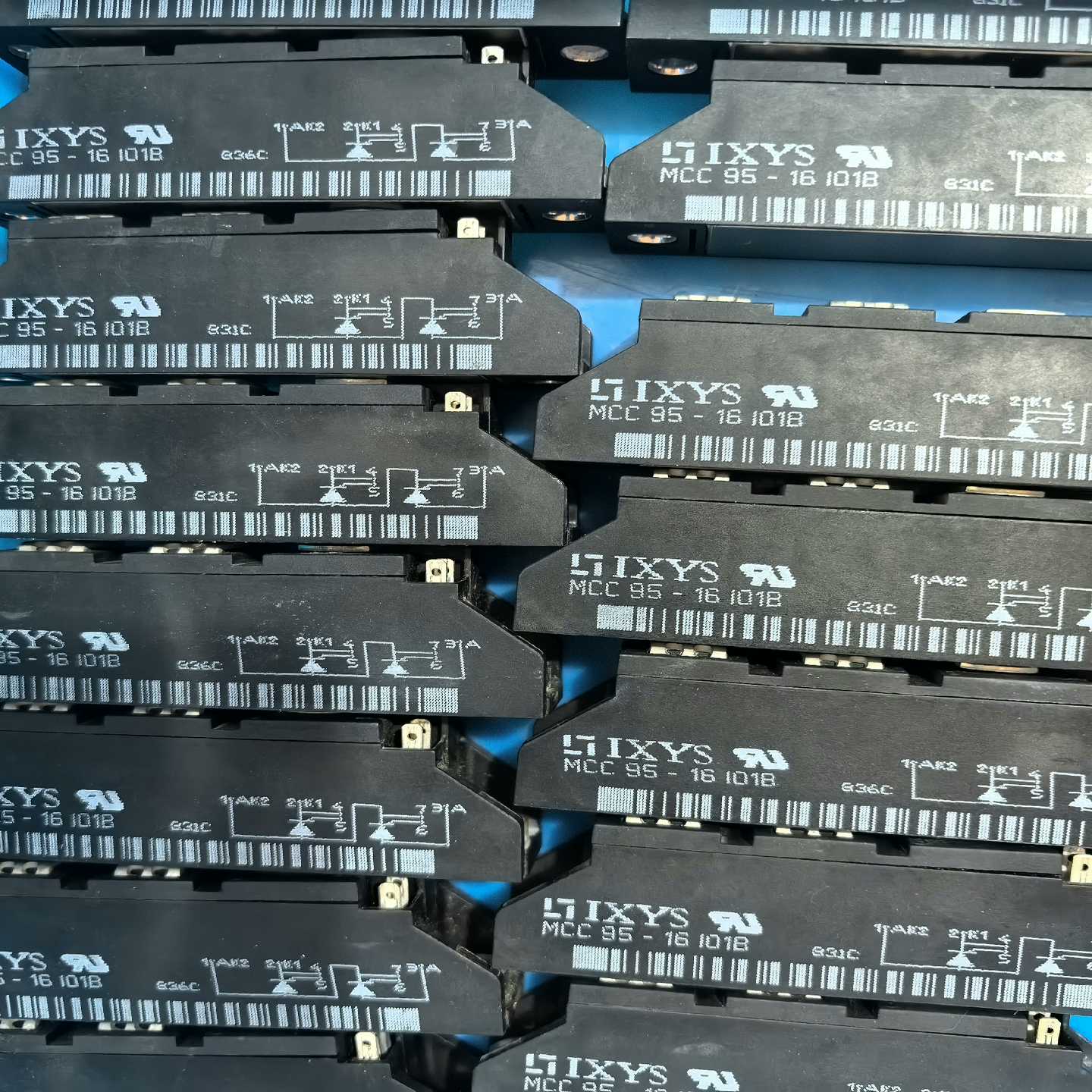 询价艾赛斯IXYS 可控硅模块MCC95-16 io1B拆机货功议价