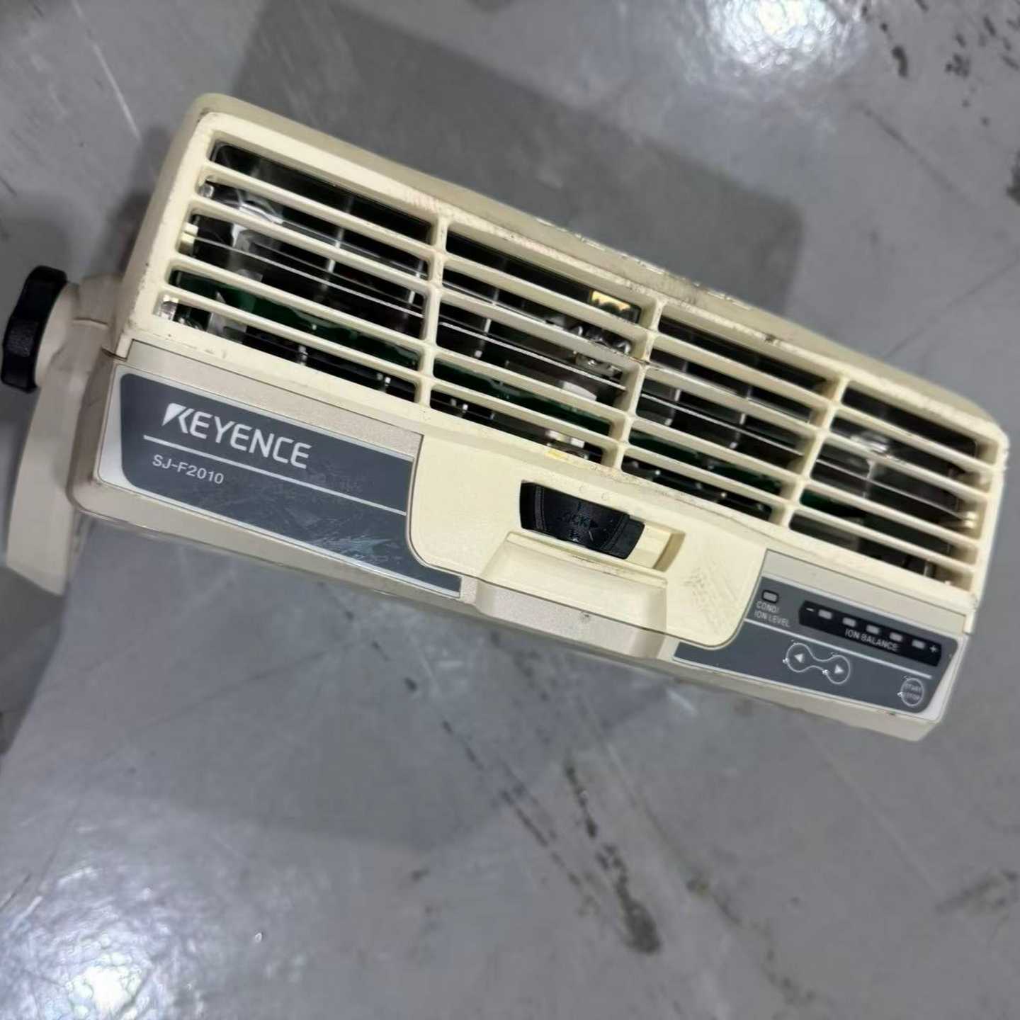 基恩士KEYENCESJ-F2010离子风扇，日本原装，拆--议价商品