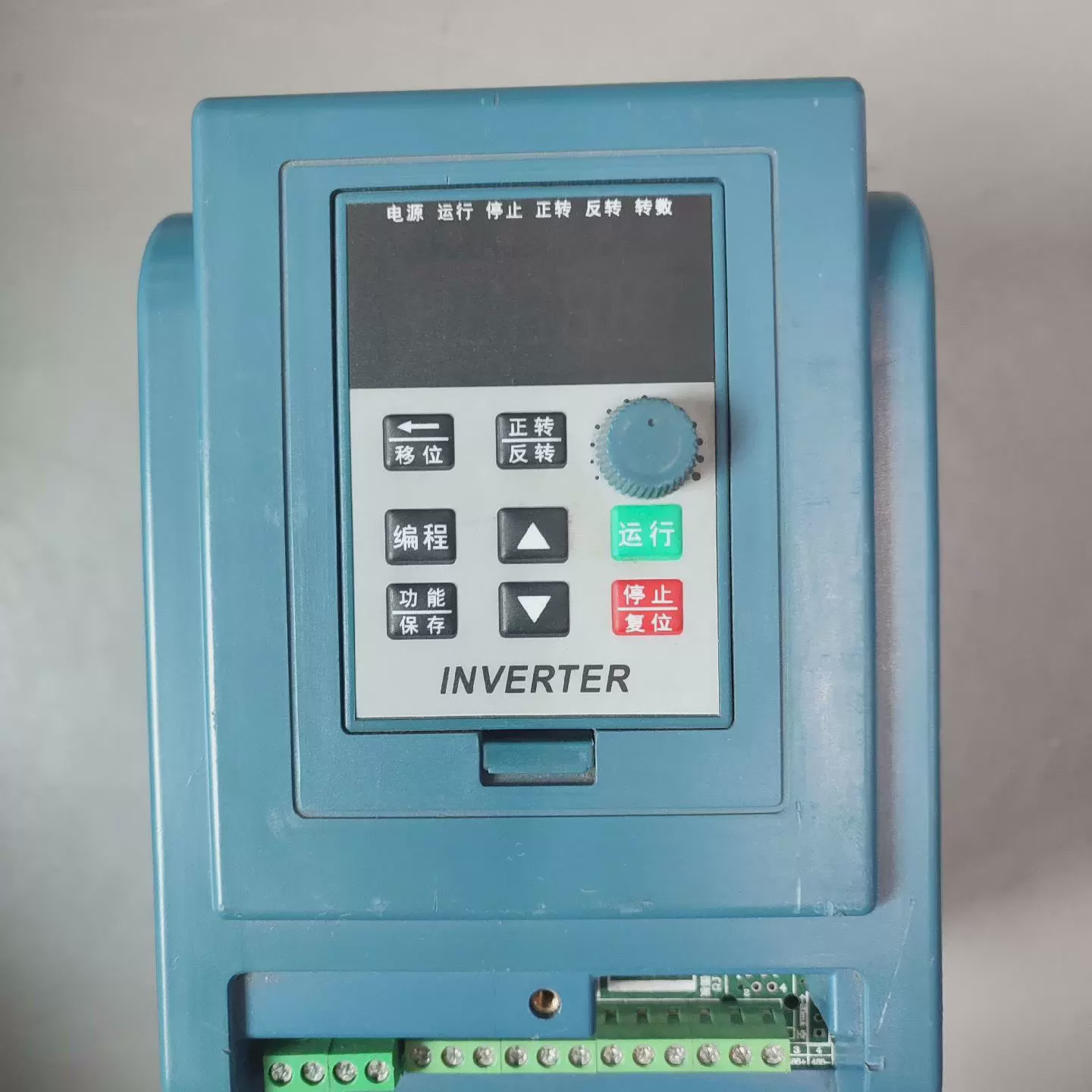 鑫盛达变频器AT3-0750X6A