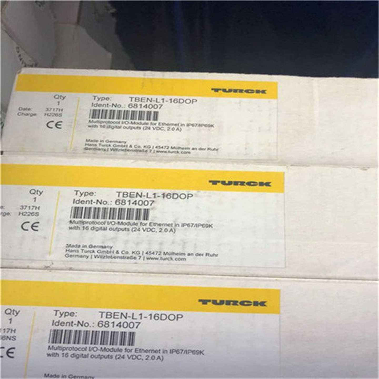 DOIR6m-BRM42-VP6X2优惠出售图尔克Turck漫反射光电k传感器