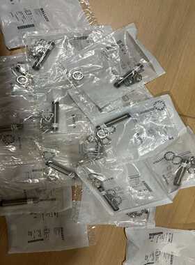 德国Balluff巴鲁夫电感式接近开关BES113-356--议价商品