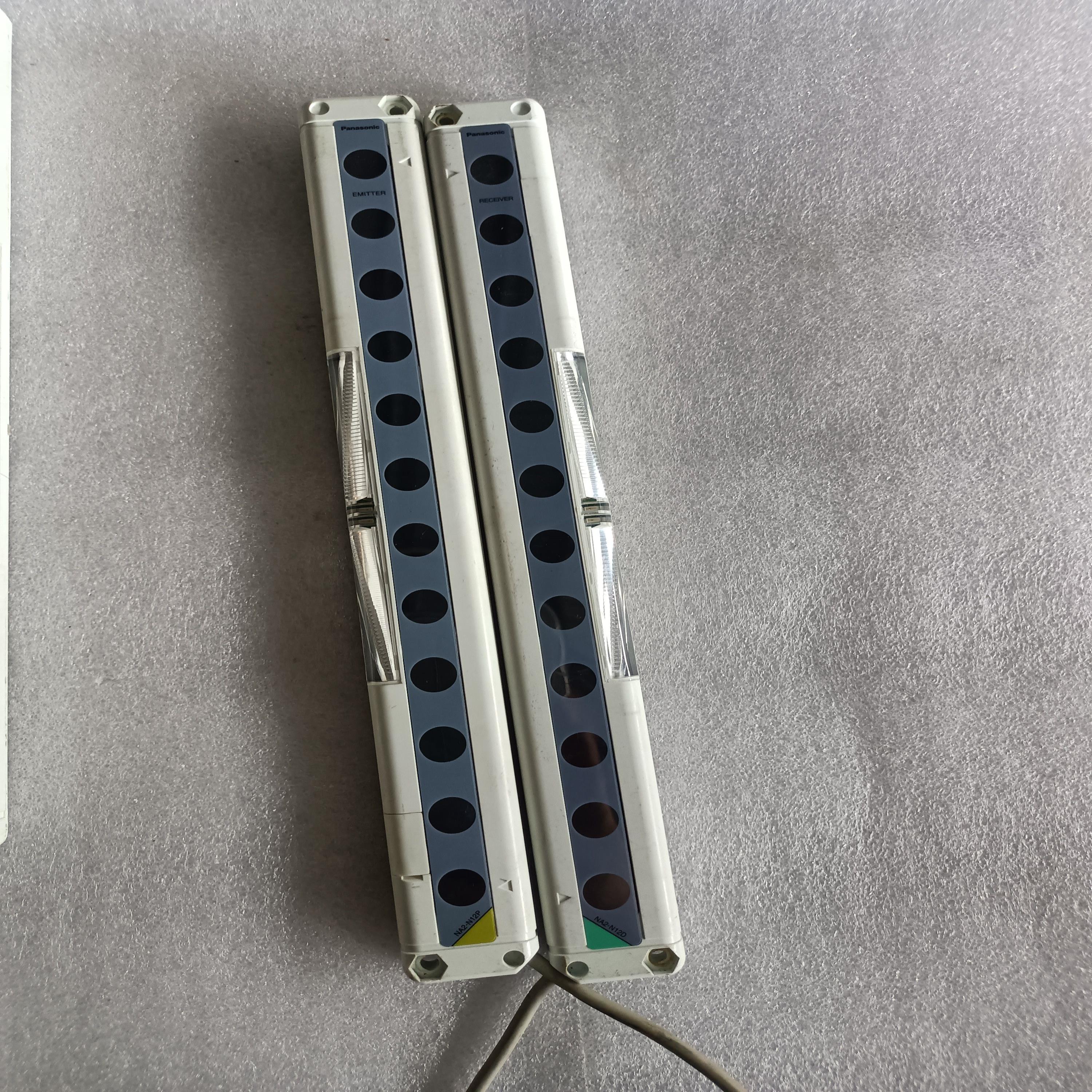 原装拆机光栅NA2-N12DNA2-N12P光栅区域传感器 测好出 成色如图
