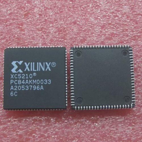 全新原装进口XC5210-6PC84CPLCC-84嵌入式逻辑芯片XC17256EPC