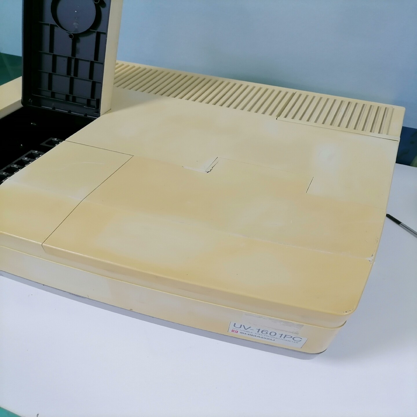 【请询价】岛津uv-1601pc紫外分光光度计被拆过样品池里面几