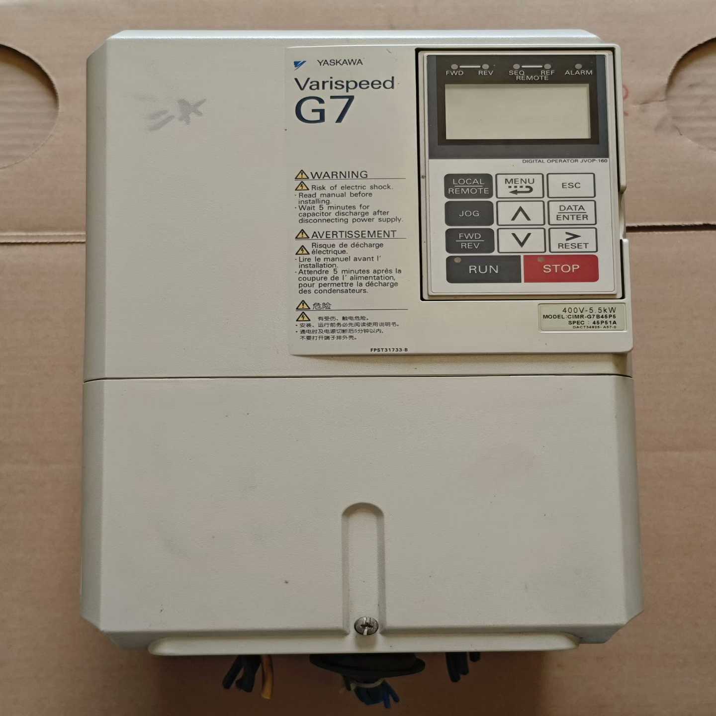 安川变频器CIMR-G7B45P55.5kW剪线，询价