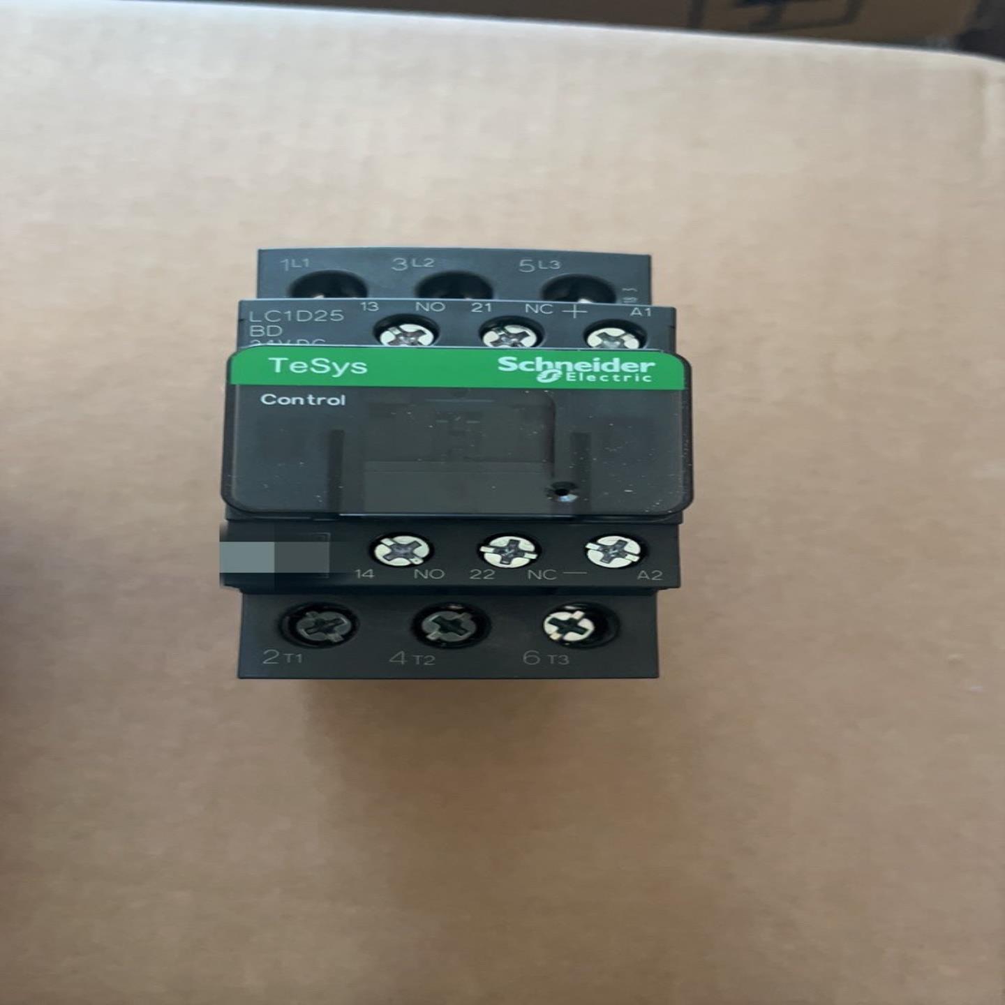 LC1D32BDC接触器DC24V