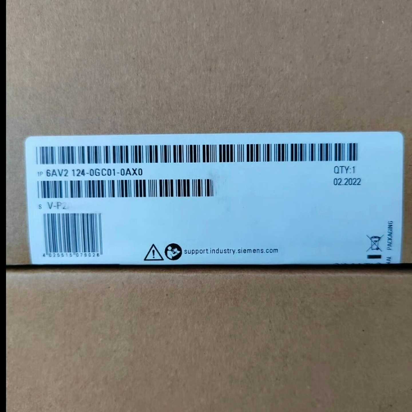 【议价】TP700触摸屏6AV2124-0GC01-0AX0原适用