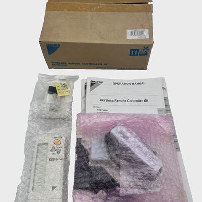DAIKIN BRC7EA51W Wireless Fernbedienung Kontroller Set