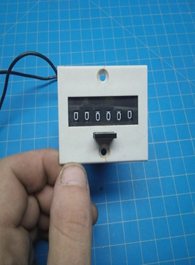 Redington6数字车轮显示总计P2-4906-P01-000112