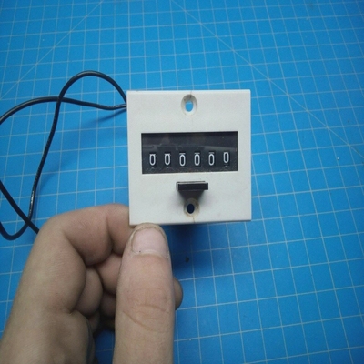 Redington6数字车轮显示总计P2-4906-P01-000112