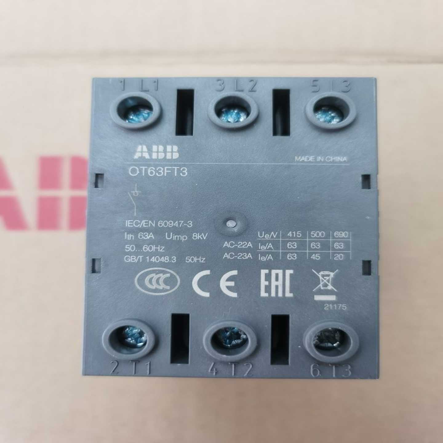 正品ABB隔离开关OT63FT3OT80FT3OT100FT3OT125FT3门上安装