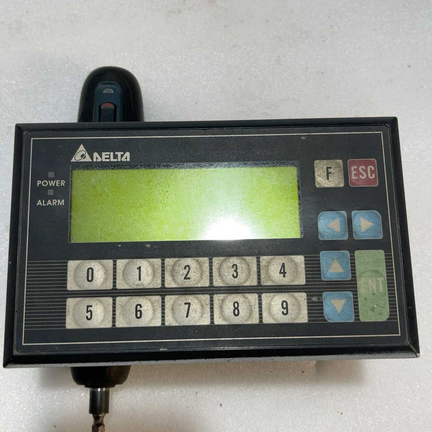 议价台达文本TP04P-16TP1T一台