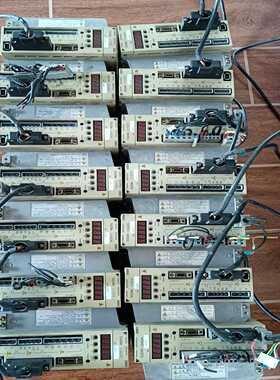 【议价】安川SGDM-10ADA驱动器功能正常成色如图联系适用