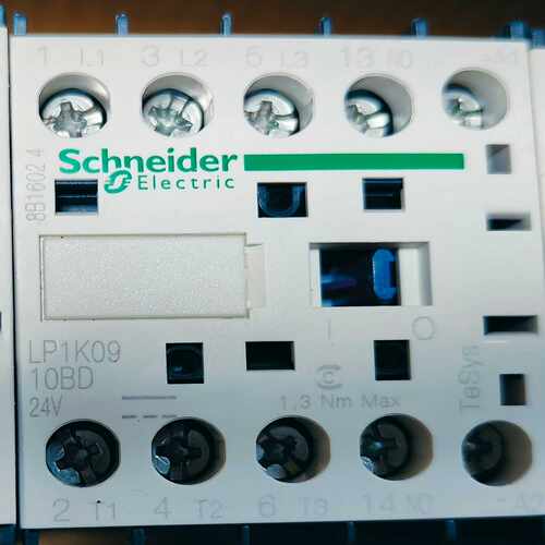接触器，LP1K0910BD. 直流24V.~询价