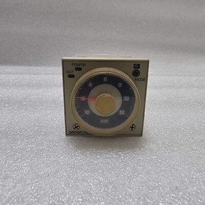 OMRON H3CRA8  MULTIFUNCTION TIMER 100240VAC LOT OF 8 UNIT
