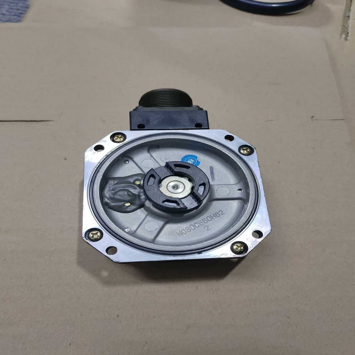 三菱编码器OSA17，功能正常，成色可以，二手拆机，--议价商品