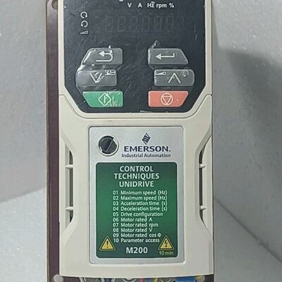 M200012 00042 A Emerson 0.75kw 220v  USED