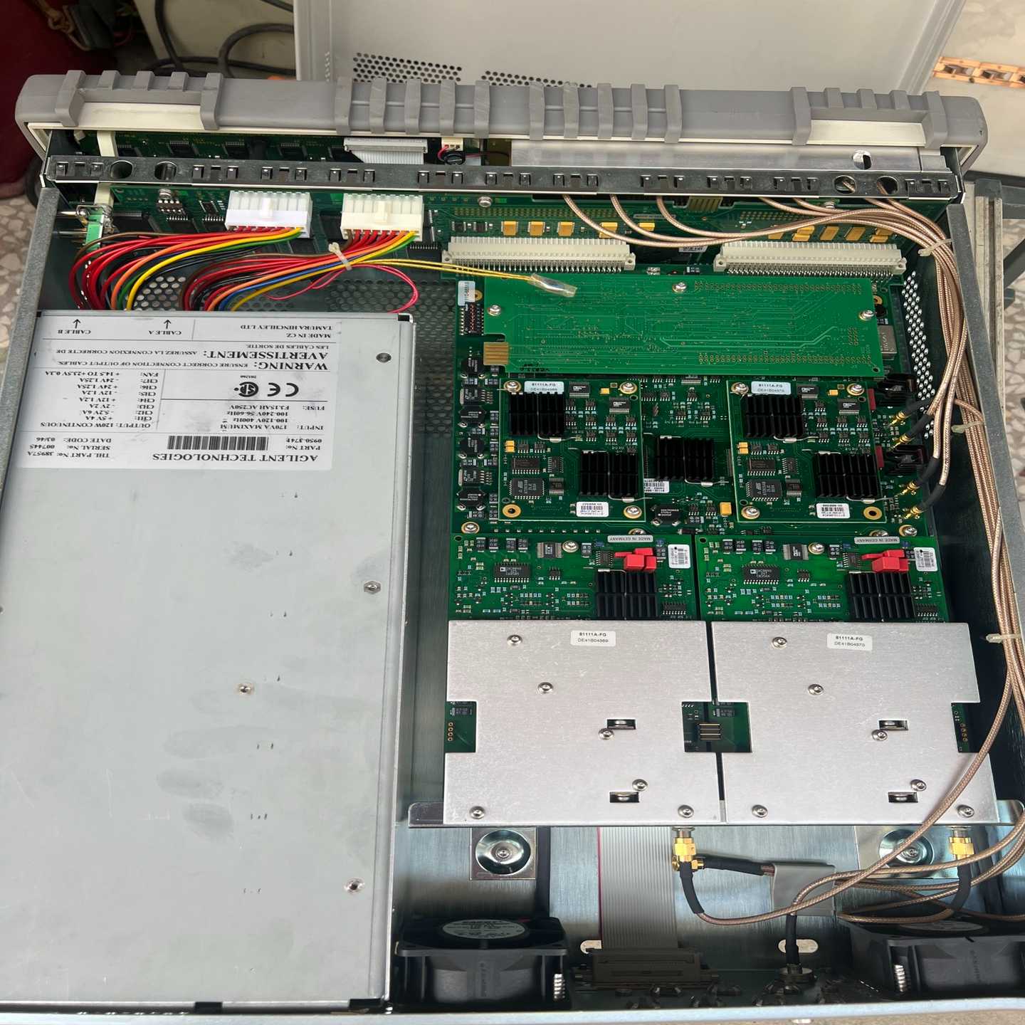 询价~AGILENT 81110A 81111A两个 国外购回