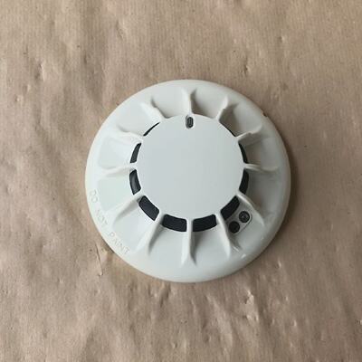 THORN SECURITY 851PH Optischer Rauch Und Wrmemelder 516.850.