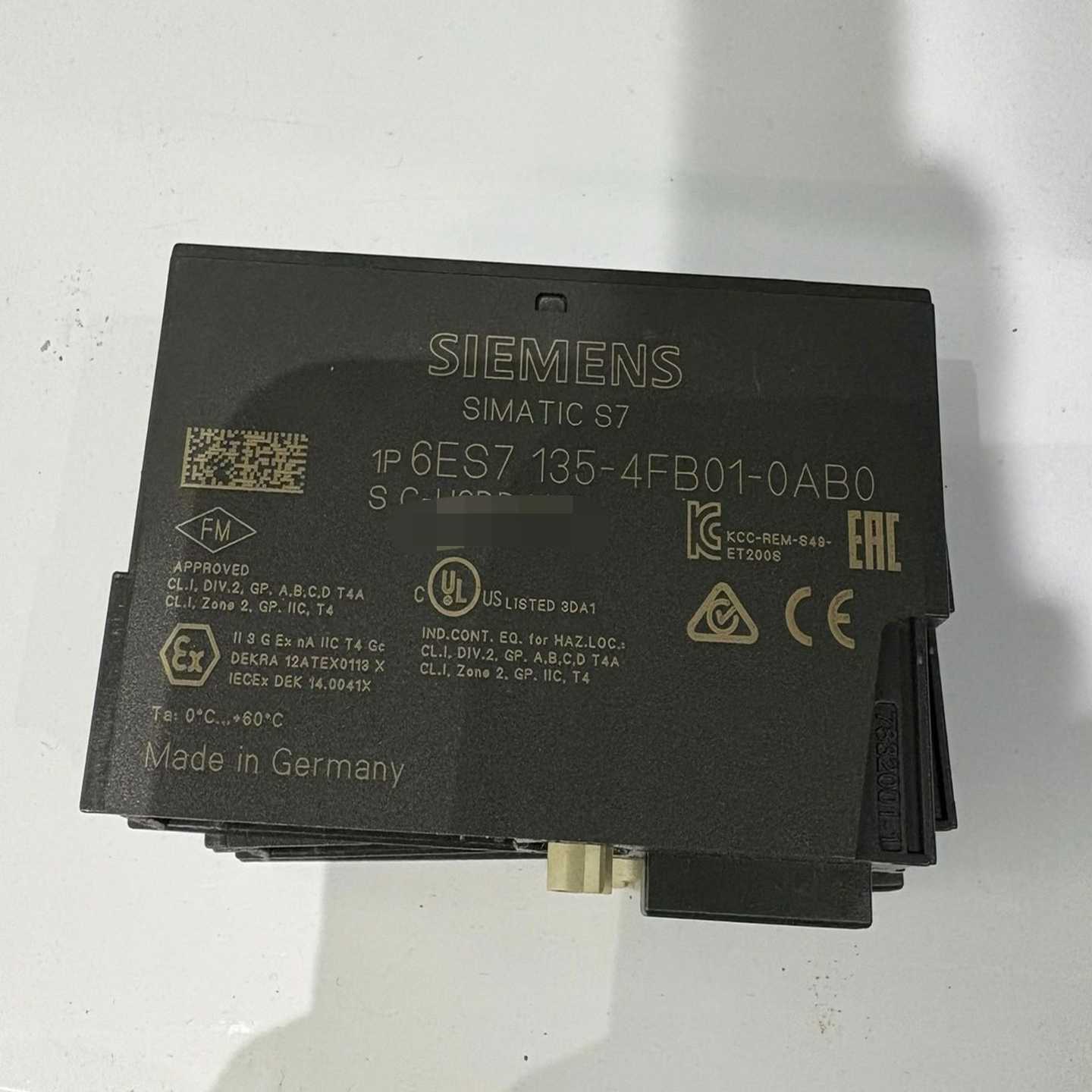6ES7135-4FB01-0AB0,无破损划痕,可充新,功--议价商品