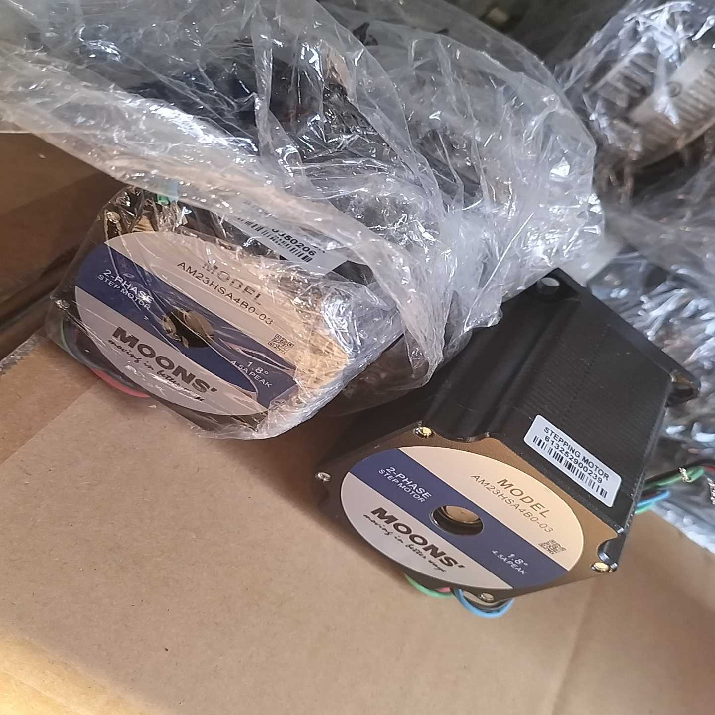 议价议价议价鸣志鸣志步进马达AM23HSA4B0-03 1议价