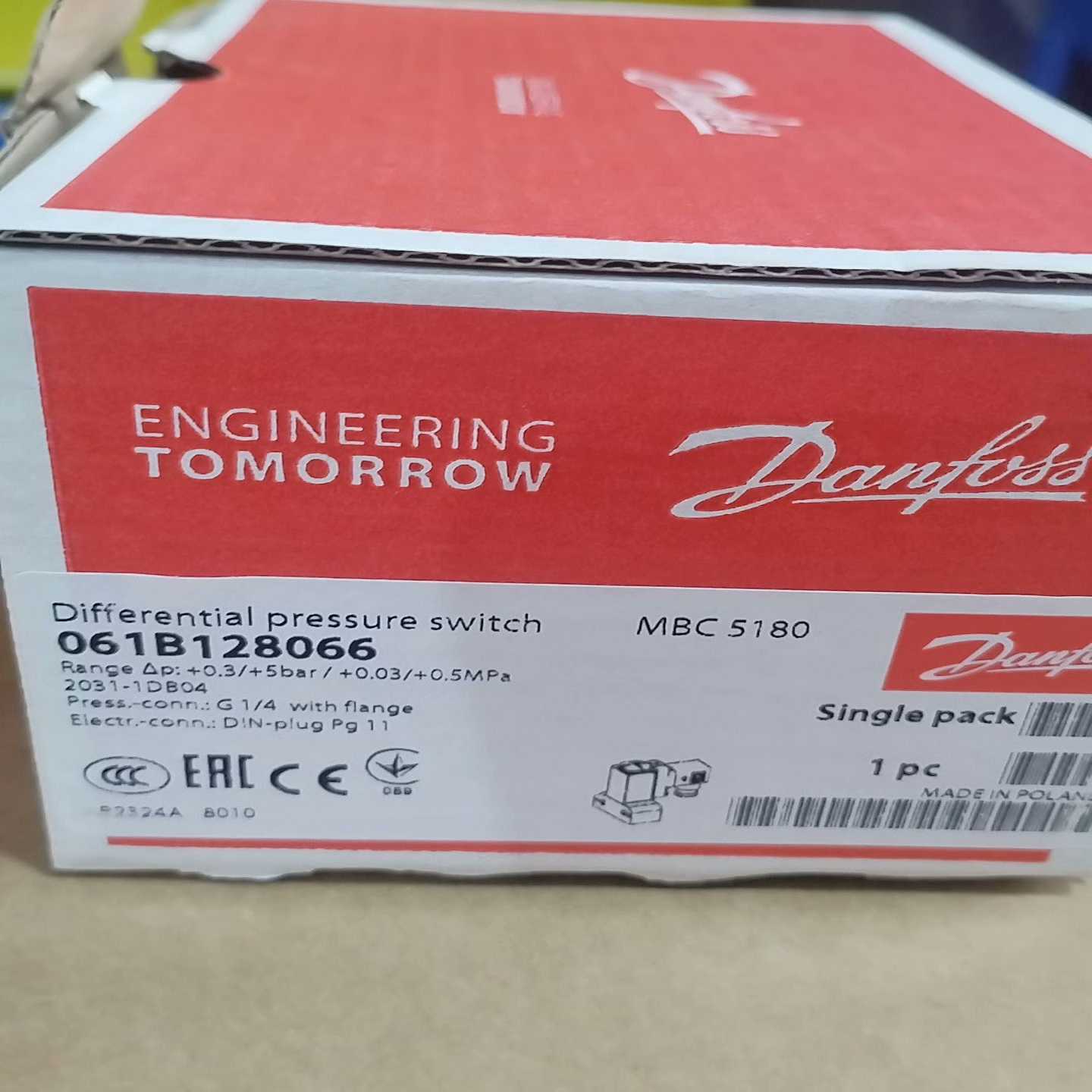 询价~丹佛斯压力开关061B128066原厂件带包装，价格
