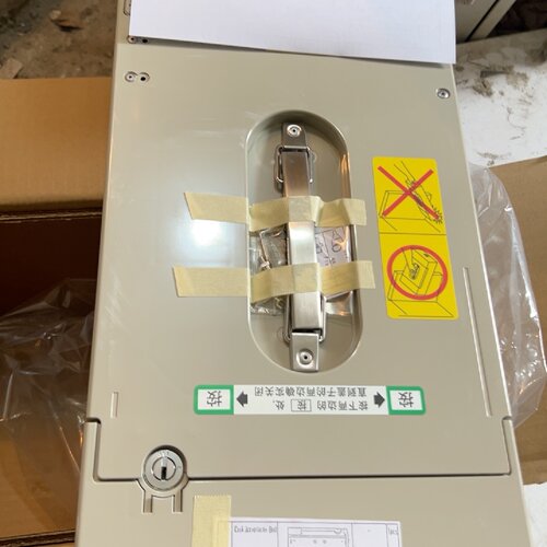 【询价】日立2845v AB废钞箱便宜卖，HT-3842-W