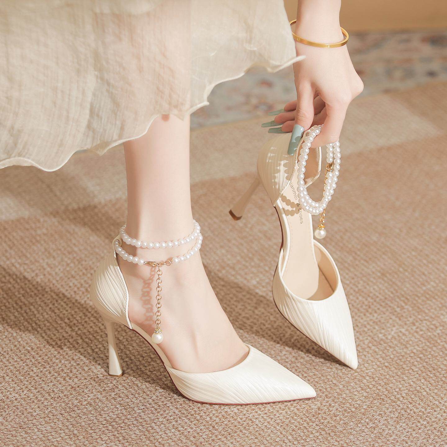 白色高跟鞋女夏2026新款细跟单鞋尖头绝美气质高级不累脚小跟凉鞋