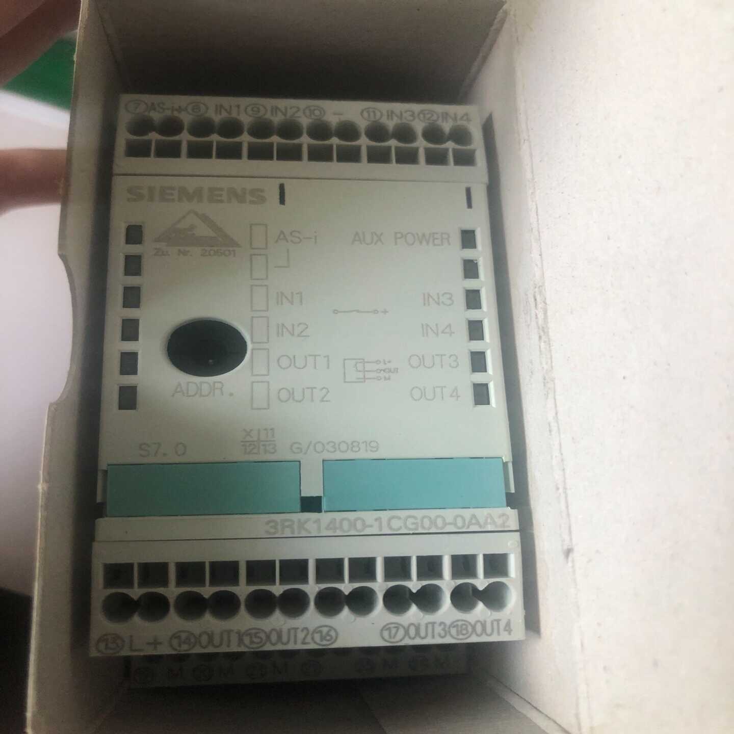 3RK1400-1CG00-0AA2库存3个询价