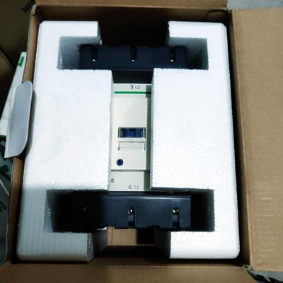 配件施耐德 LC1D115 LC1D115M5C 220VAC议价