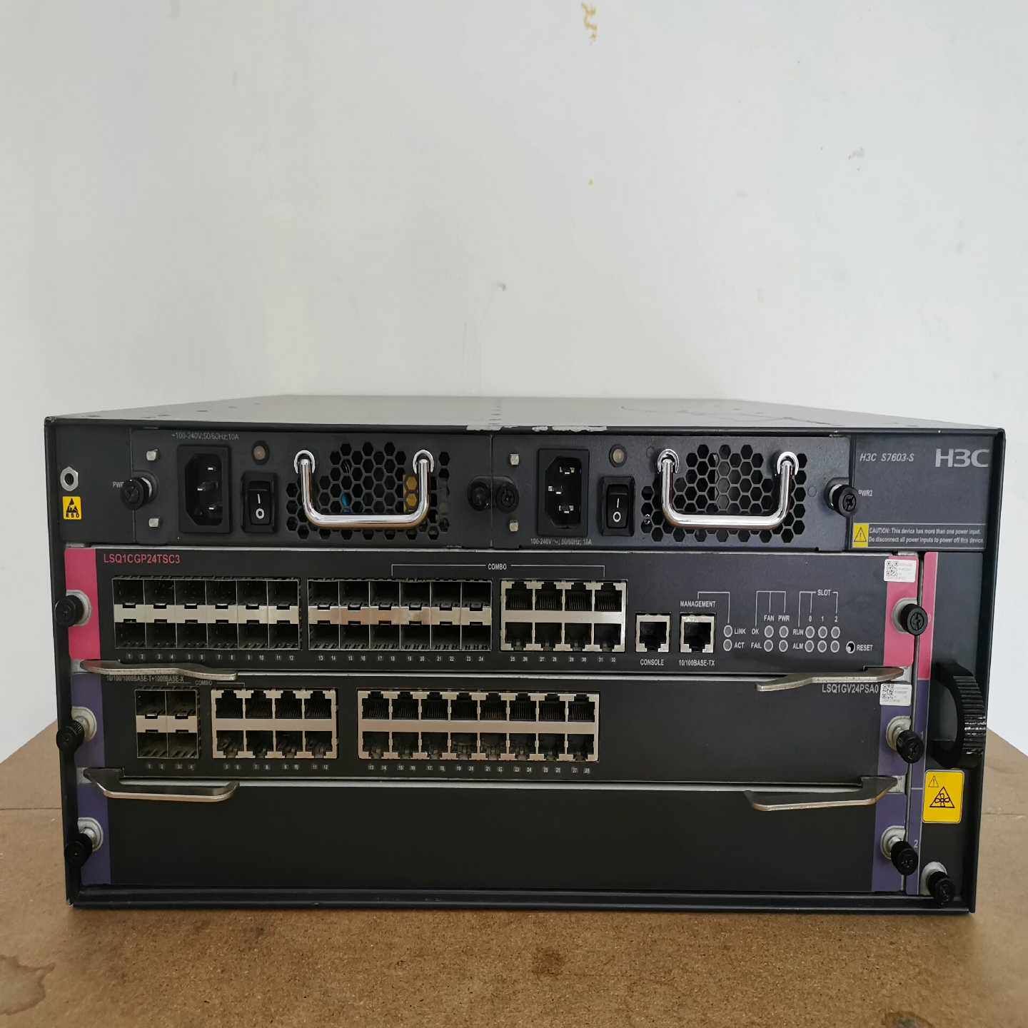 H3CS7603-S华三核心V5交换机，24口光口com-议价