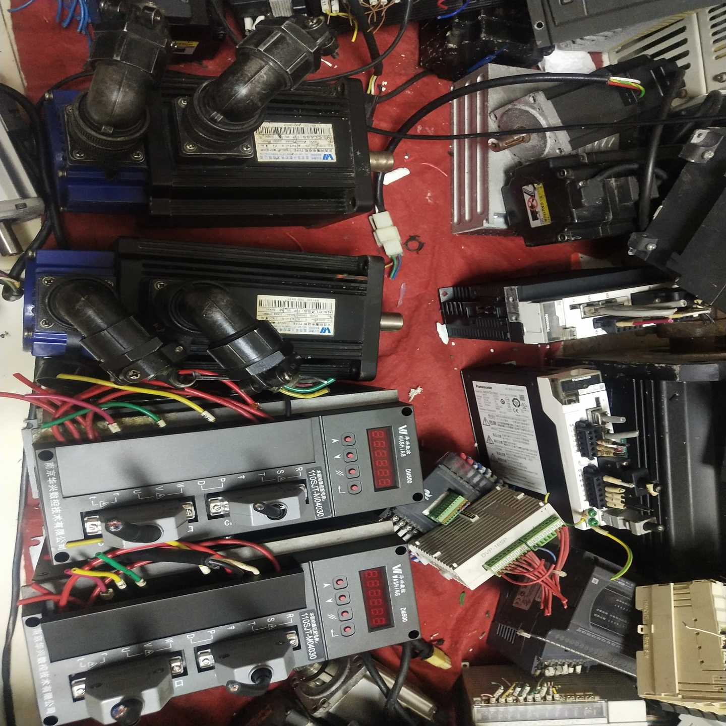 华兴伺服驱动器DM500电机套装电机110SJT-M040询价