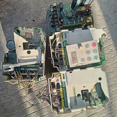 议价爱默生门机变频器TD32002S0004D400W拆机议价