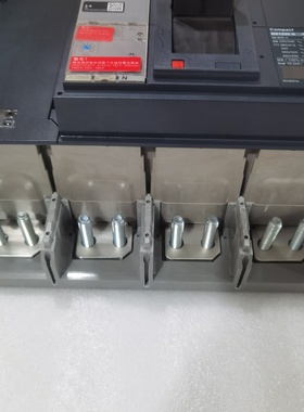 塑壳断路器NS1000N4PMicrologic