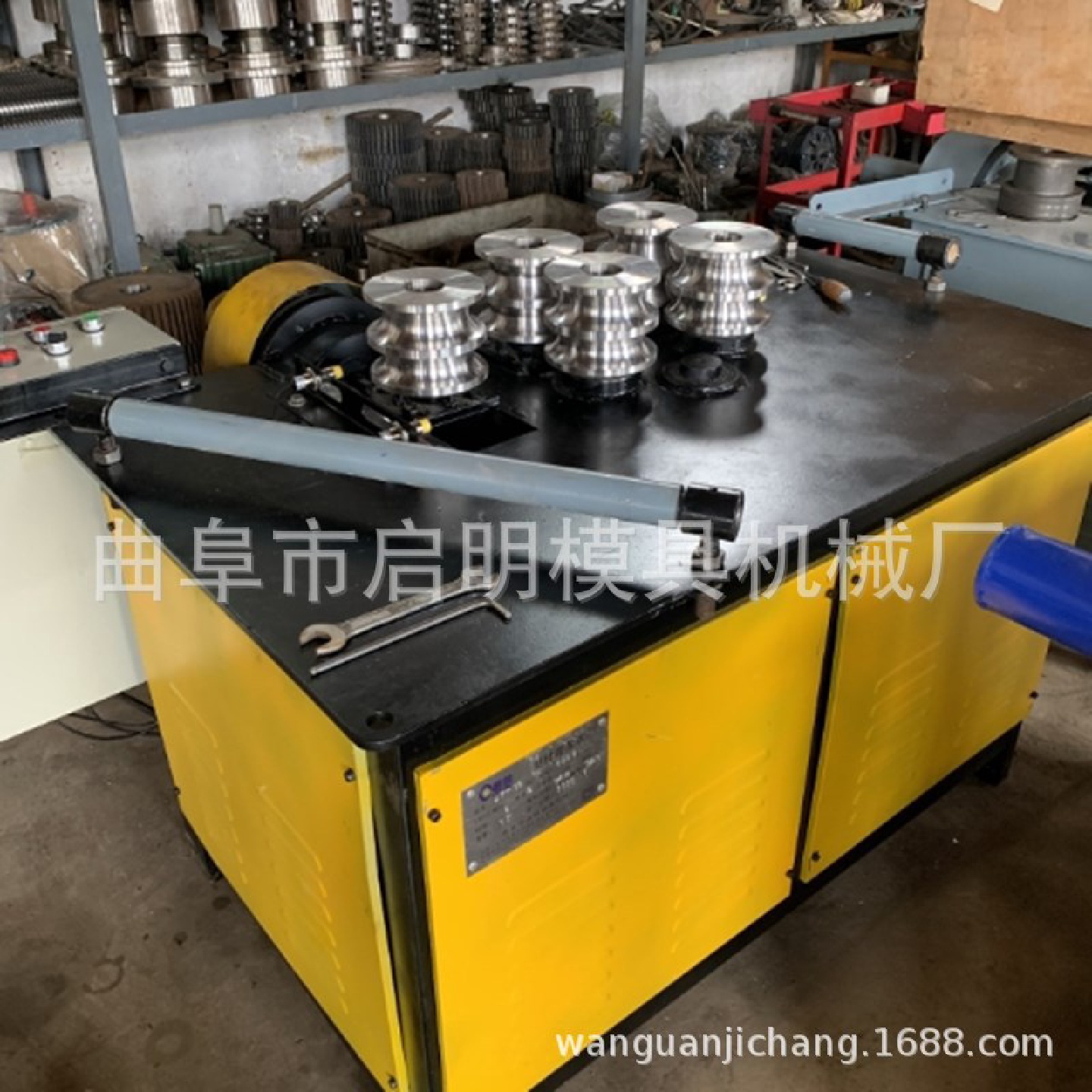数控平台液压弯管机美式弯管机成型弯管模具耐用型材冷弯