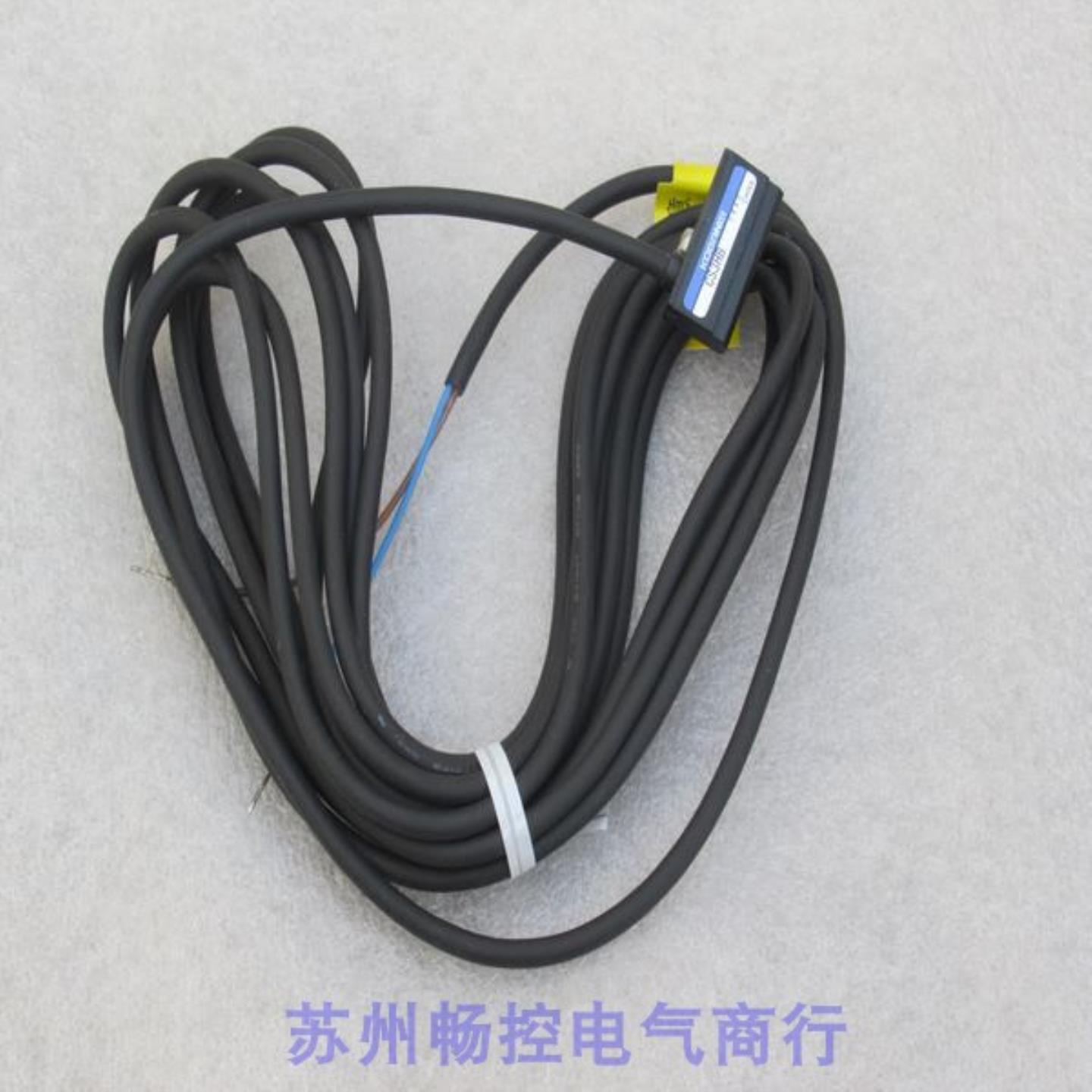 隆兴*现货销售*全新小金井KOGANEI磁性开关 CS3HB 现货CS3HB*