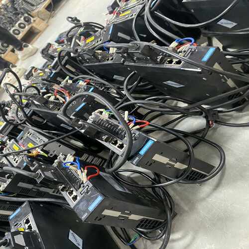 汇川伺服IS620NS5R5IMS1H1-75B30CB-询价