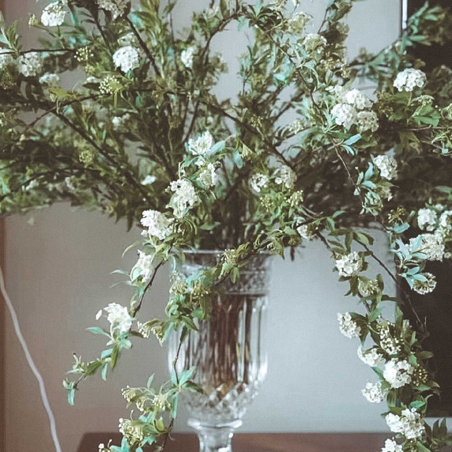 小手球花瓶玻璃透明浮雕水晶高脚奖杯高足法式复古底座高脚酒杯