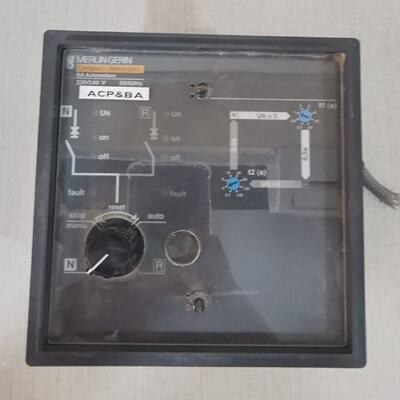MERLIN GERIN Compact  Masterpact BA Automatism 220240V 5060