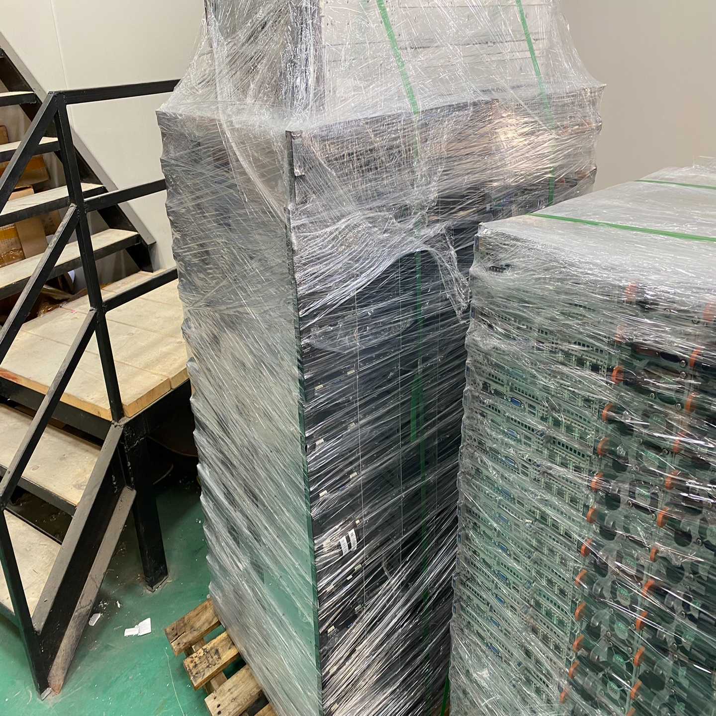 新到一批95新戴尔R730XD3.5寸12盘(可喷漆充--议价商品