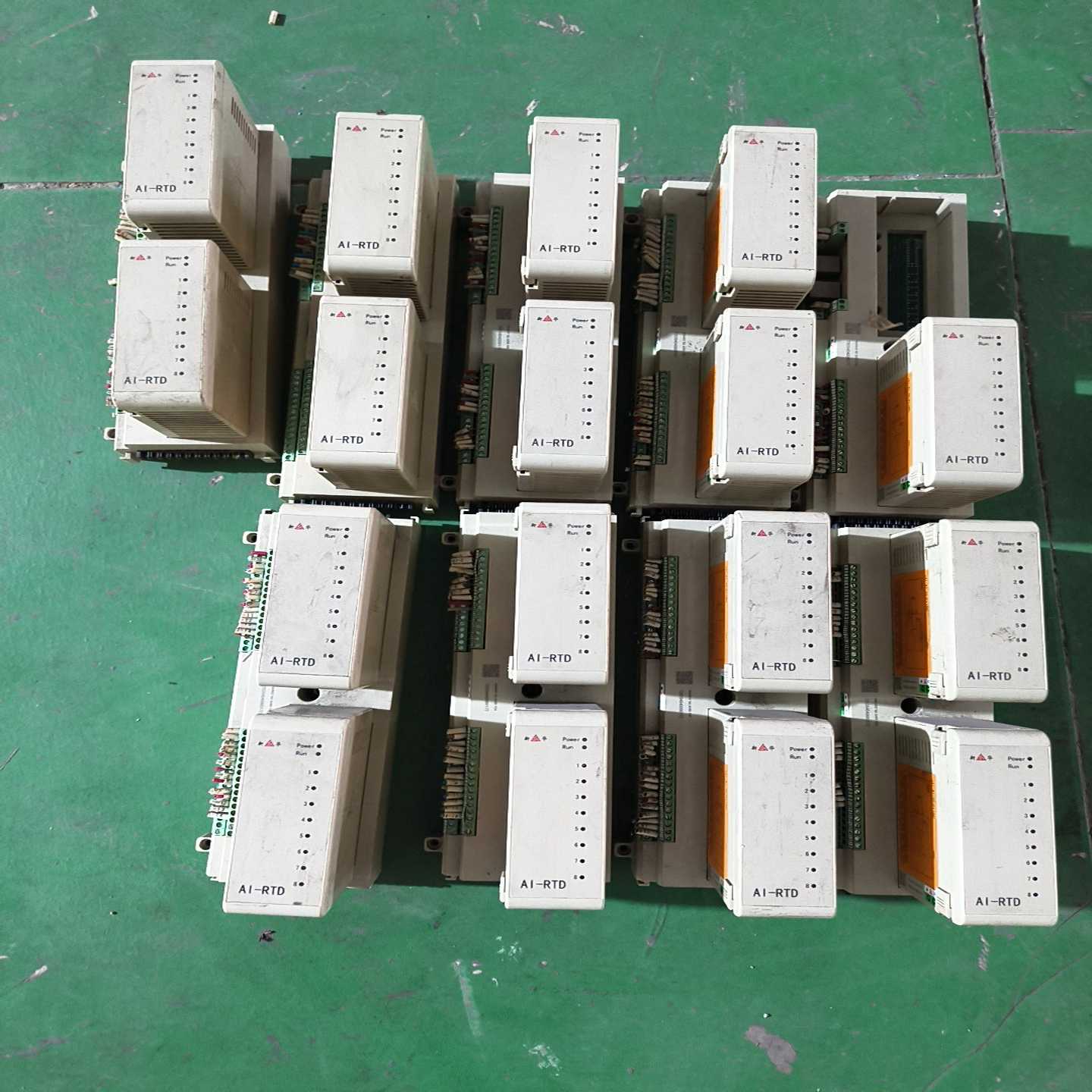 新华DCS模块xAI-81-25(Pt100)温度传感器输入-议价