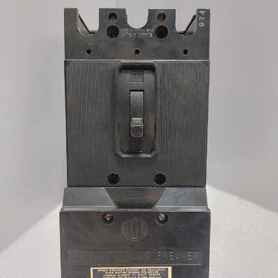 Gould CE3M030 Interruptor De Circuito 30A 3 Polos 600VAC