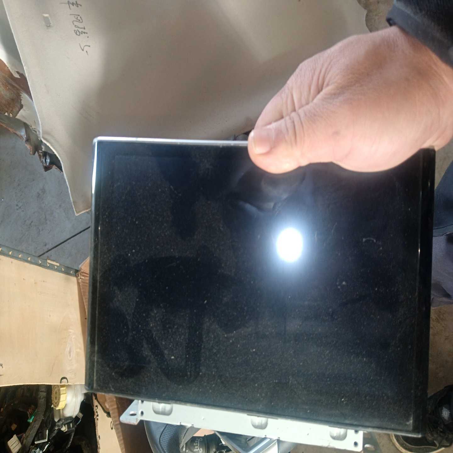 18年长城魏派VV7拆车件，原厂大屏导航，型号7912100--议价商品
