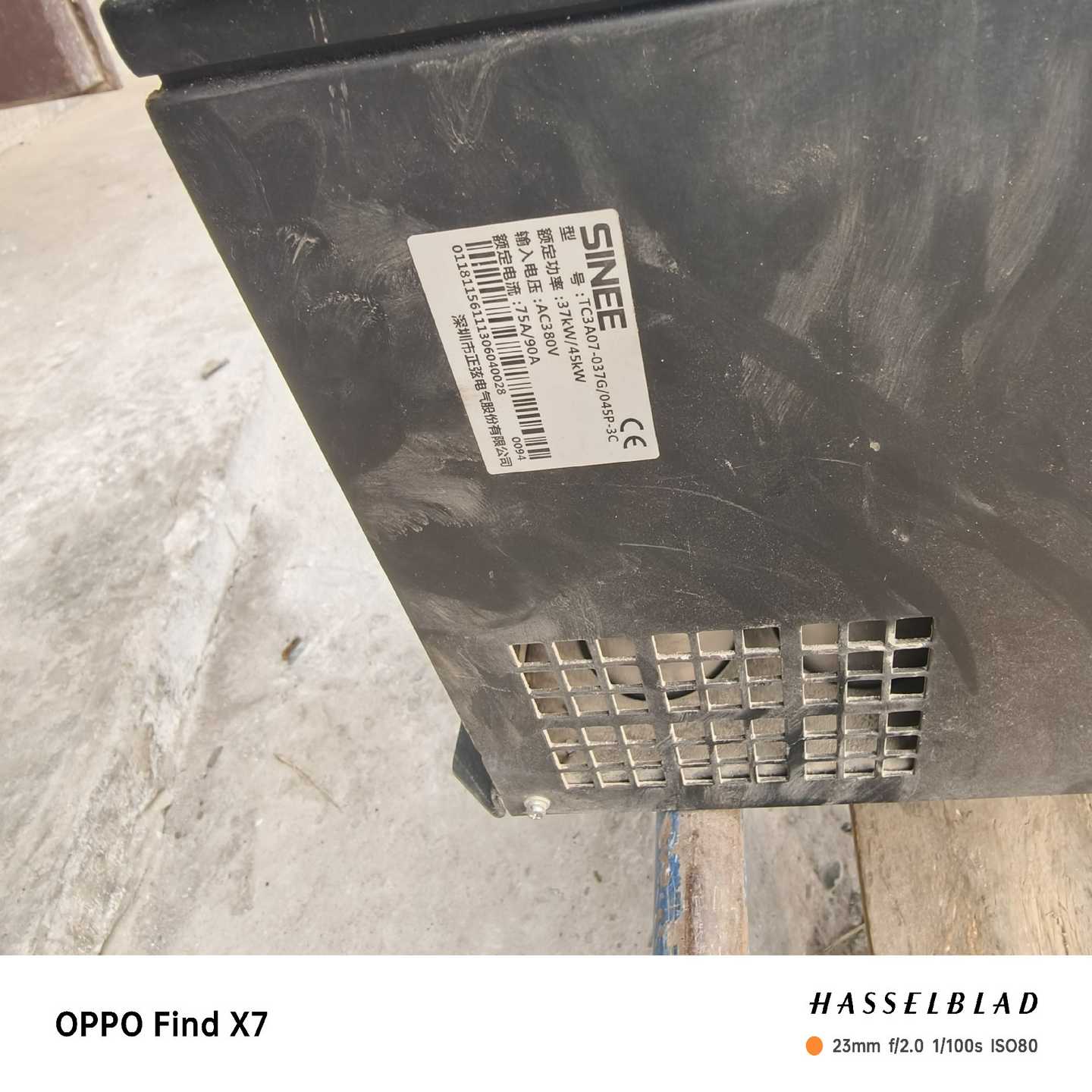 询价~正弦变频器TC3A07-037G/045P-3C面包有点