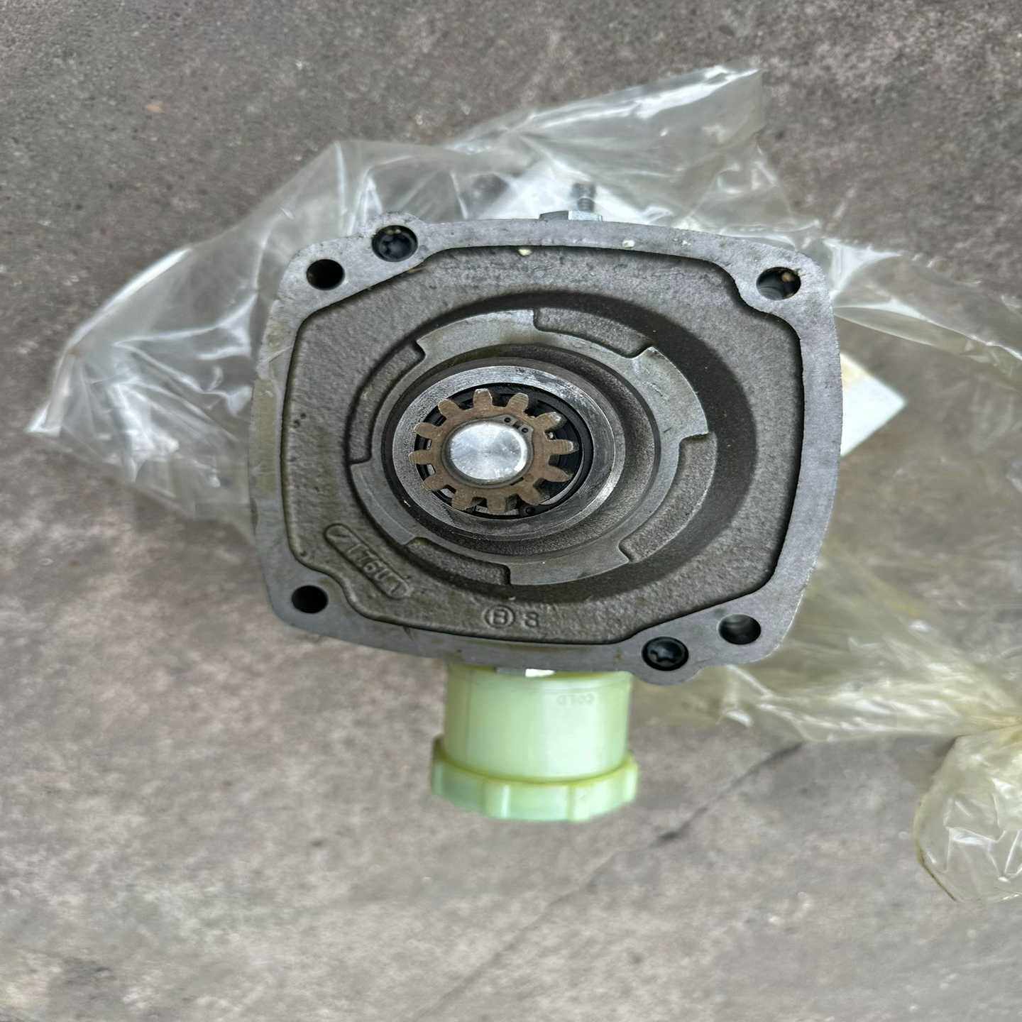 询价~Eaton 液压传动马达 电机mb175a