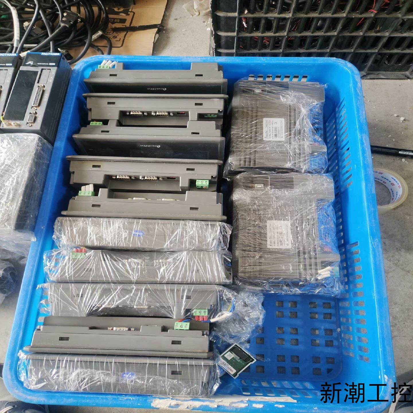 信捷触摸屏议价商品