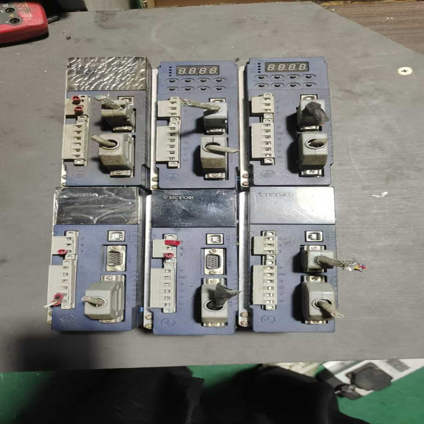 议价威科达VECTOR伺服驱动器型号VEC-VB-R75M21