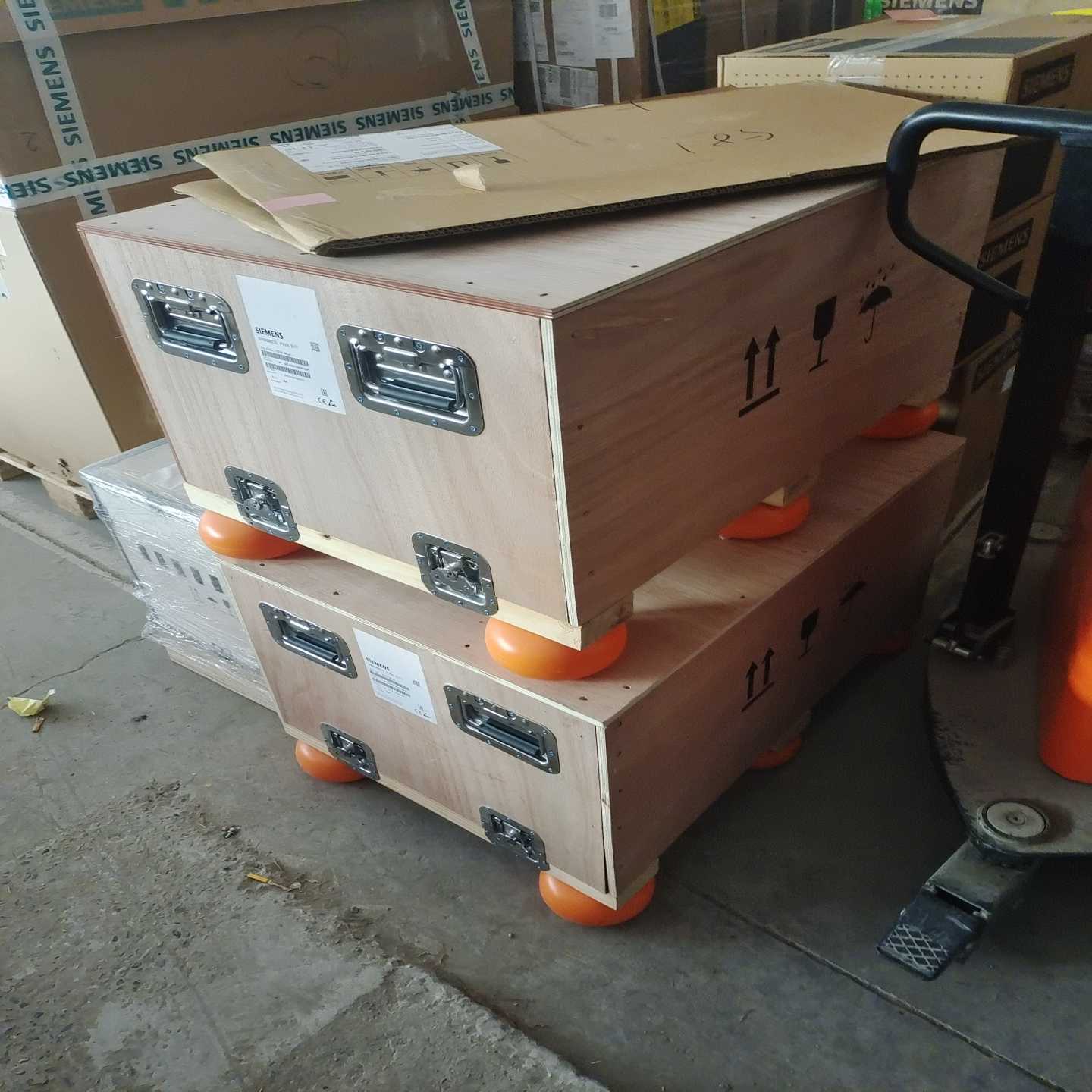 6SL3351-1AE33-8AA2询价