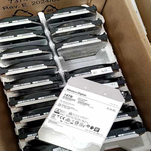 西数国货在保16t/HC550企业级机械硬盘，氦气盘，成色8--议价商品