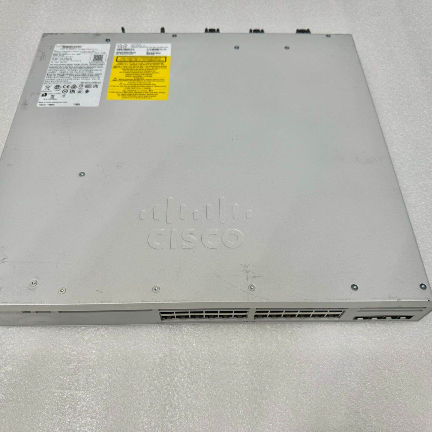 思科Catalyst C9300L-24T-4G-A交换机--议价商品